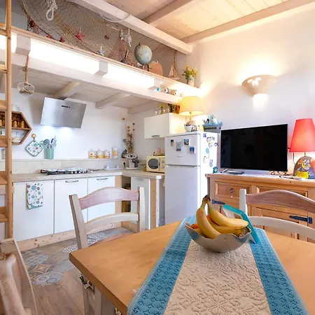 Perla Marina Isola Rossa (Sassari)